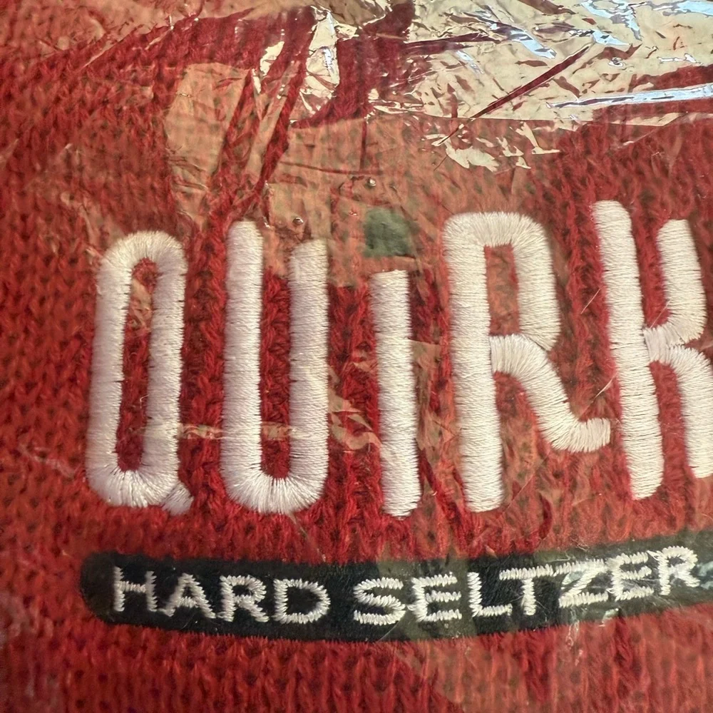 New The North Face Cardinal Red beanie with Quirk Hard Seltzer Mountain stocking - Picture 5 of 10